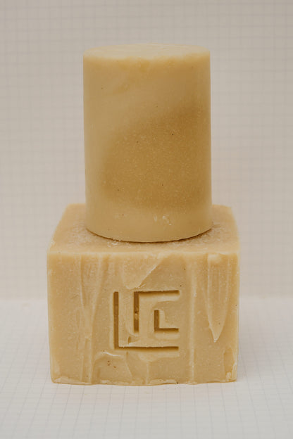 eucalyptus grapefruit soap with pumice