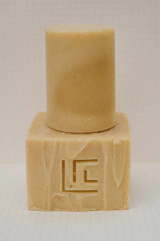 eucalyptus grapefruit soap with pumice